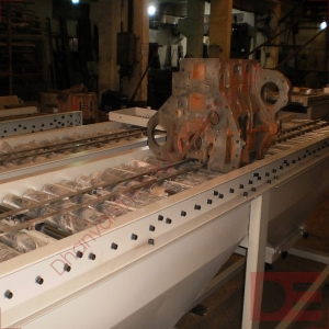  Power and Free Type Roller Conveyor